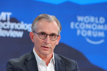 Philips CEO Cites US Order Delays and China Struggles in Q2 Earnings Report