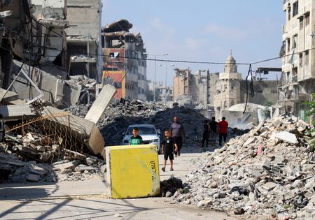 Gaza Families Displaced Again as Israel’s Yellow Line Pushes Forward