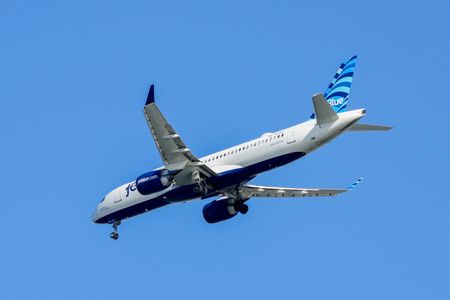 JetBlue Posts Larger Loss Despite Partial Recovery of Soaring Fuel Costs